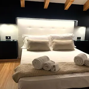 Apartment Ottomood House 